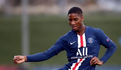 PSG-FRA negocia jovem malinês em definitivo com o Standard Liège-BEL
