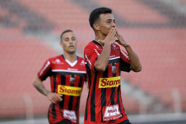 Cruzeiro perto de anunciar dois jovens jogadores do interior paulista