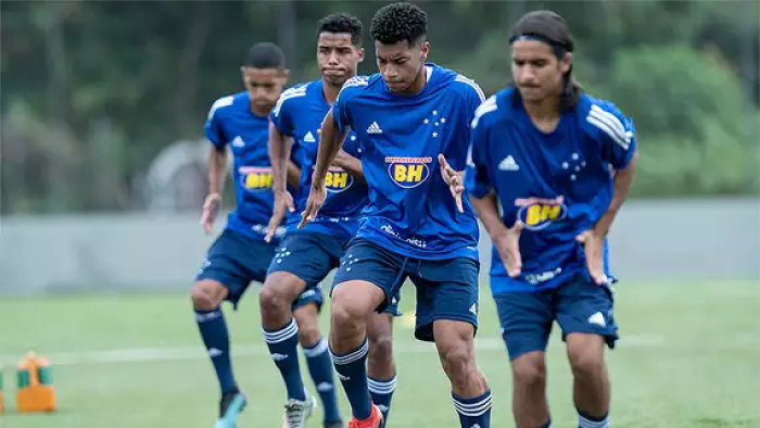 Cruzeiro retomará treinos da equipe sub-20 no início de agosto
