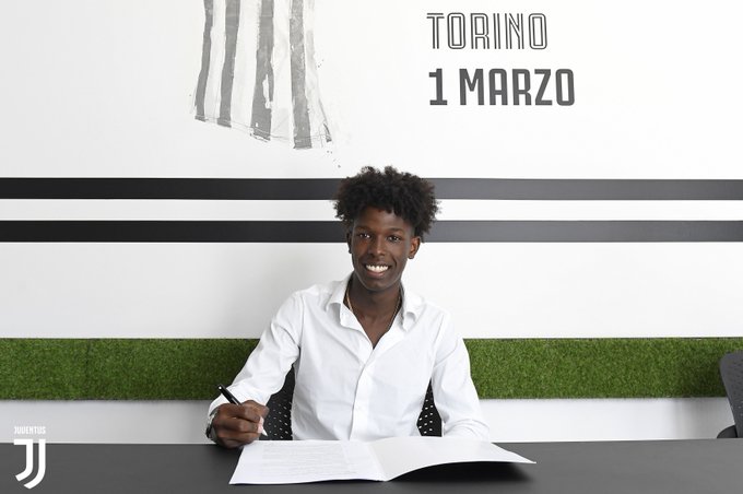 Juventus anuncia chegada do atacante português Félix Correia
