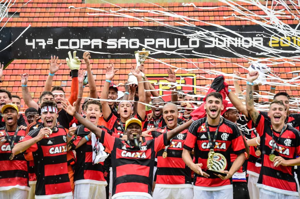 #TBT: Jogadores falam de surpresa e recuperação no título do Flamengo na Copa São Paulo de 2016