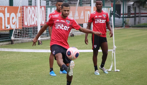 Sem acordo para renovação, Fabinho troca São Paulo pelo Athletico-PR