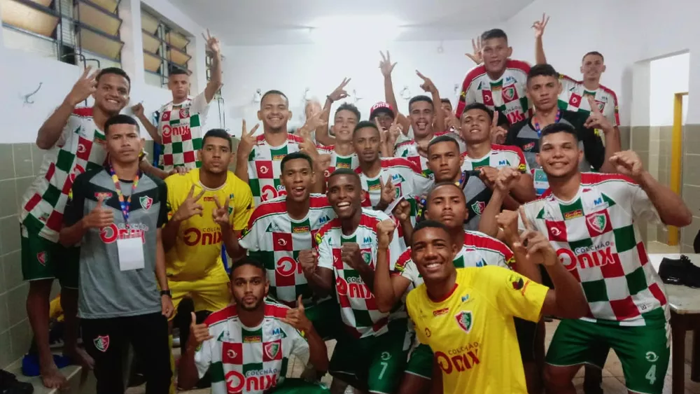 Fluminense-PI utilizará 14 jovens da base no estadual