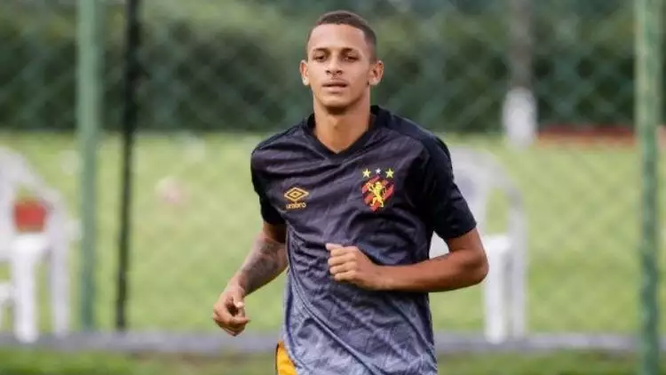 Sport Recife compra zagueiro do sub-20 e renova com lateral promovido ao profissional