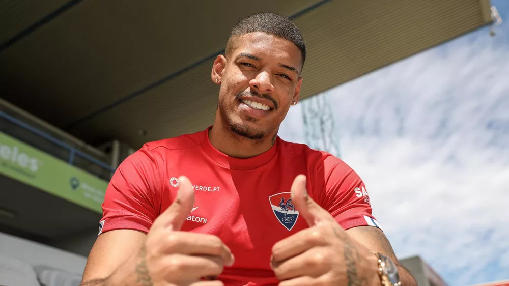 Londrina libera atacante Miullen para clube português
