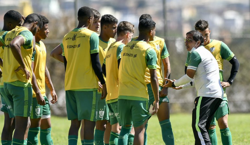 América-MG vence amistoso de preparação para o Brasileiro