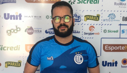 Confiança anuncia Caio Simões como técnico do time sub-20
