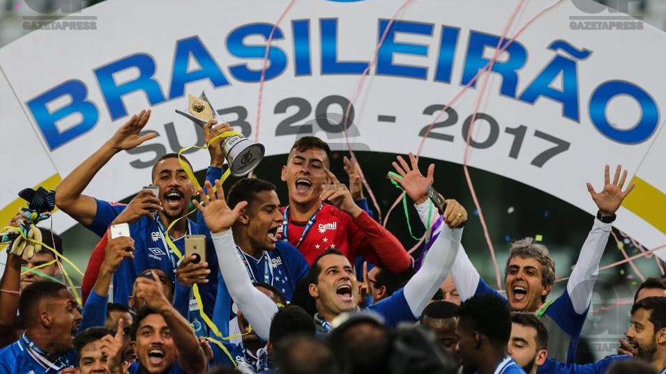 Maior campeão, Cruzeiro terá técnico novo e caras conhecidas no Brasileirão sub-20
