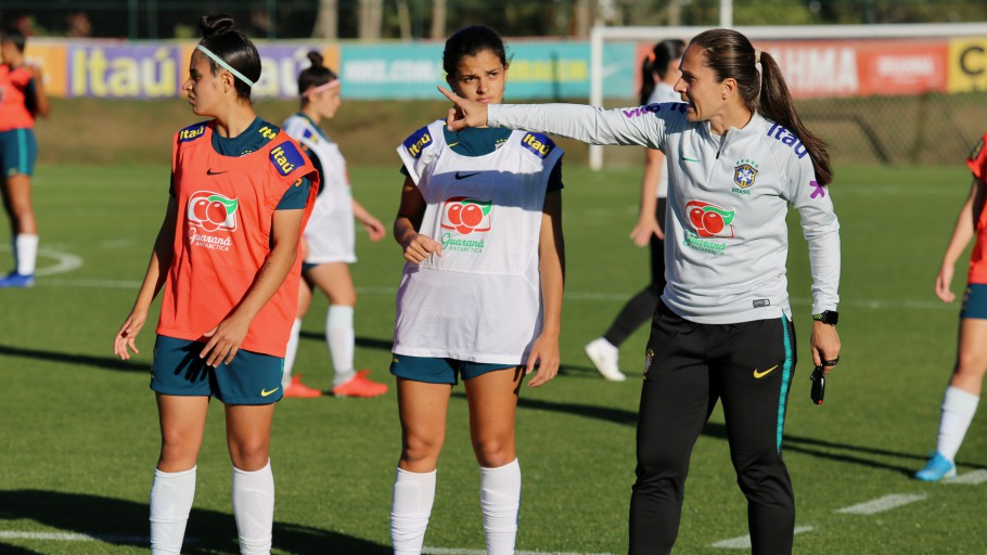 Visando o Sul-Americano, seleção feminina sub-17 é convocada para treinos