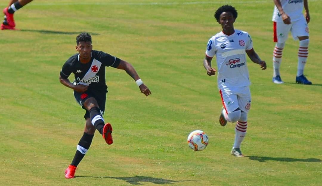 Vasco da Gama goleia Bangu e continua 100% no Carioca Sub-20