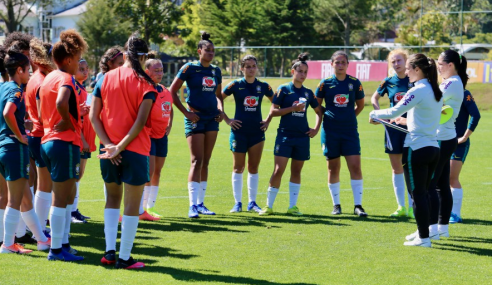 Seleção feminina sub-17 foca na parte técnica e tática na última semana de treinos