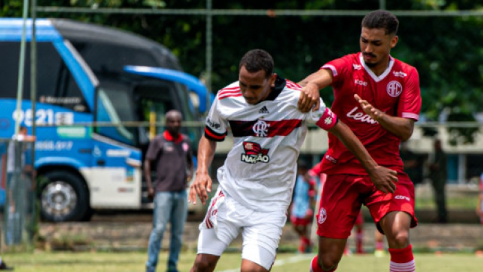 Invictos na Taça Rio sub-20, Flamengo e America empatam por 2 a 2
