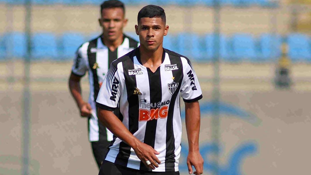 Santos acerta com meia do Atlético-MG para o sub-20