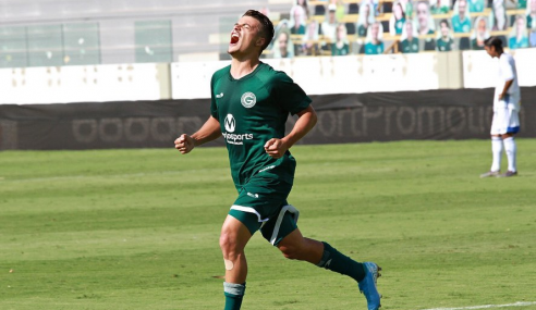 Autor de dois gols no Brasileirão sub-20, meia do Goiás celebra bom início no clube