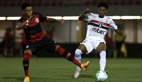 Em jogo movimentado, São Paulo e Flamengo empatam pelo Brasileirão sub-20