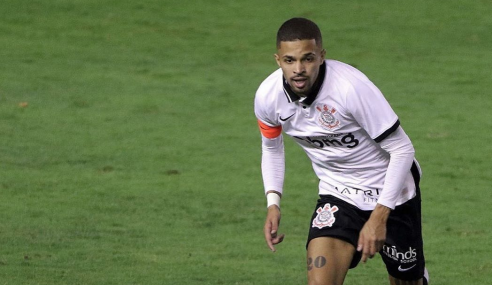 Corinthians renova com camisa 10 do time sub-20