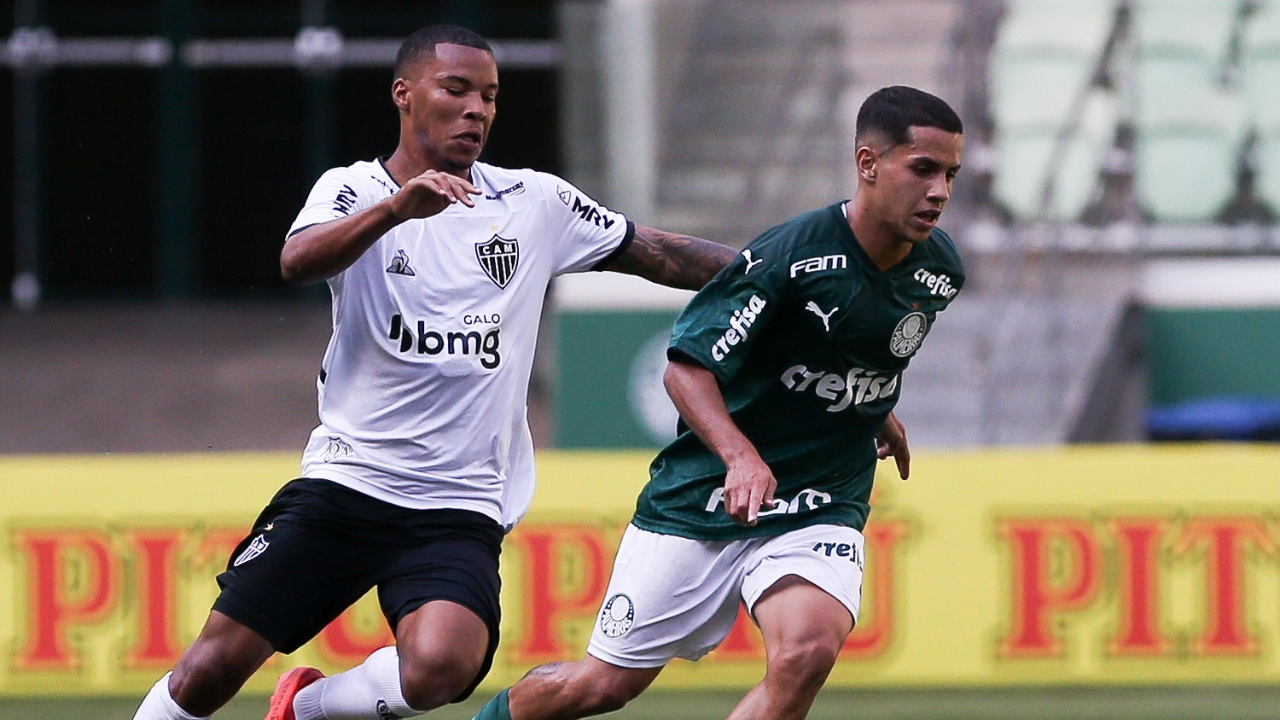 Atlético-MG goleia Palmeiras e assume vice-liderança do Brasileirão sub-20