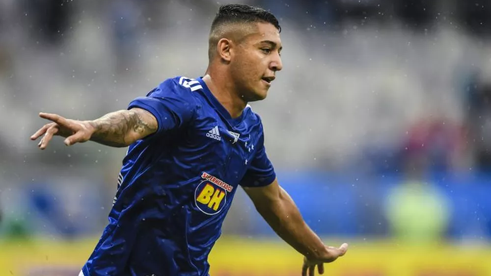 Dispensado por indisciplina, Pedro Bicalho acerta com o Palmeiras; Cruzeiro estuda futuro de outros três