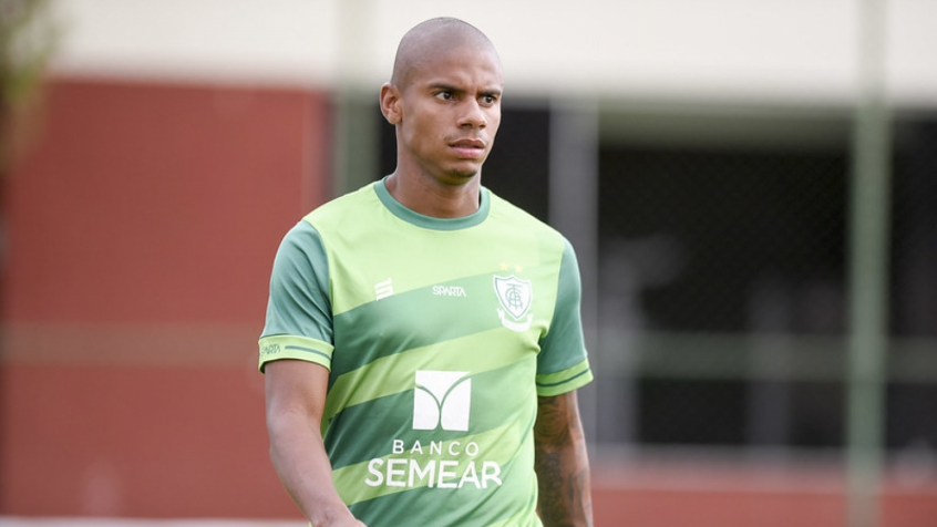 Guarani encaminha contratação do volante Rickson, ex-Botafogo