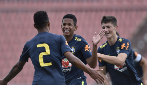 Seleção Brasileira sub-17 goleia Guarani sub-20 em jogo-treino