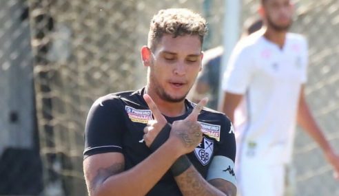 Botafogo goleia Santos, vence terceira seguida e entra no G-8 do Brasileirão sub-20