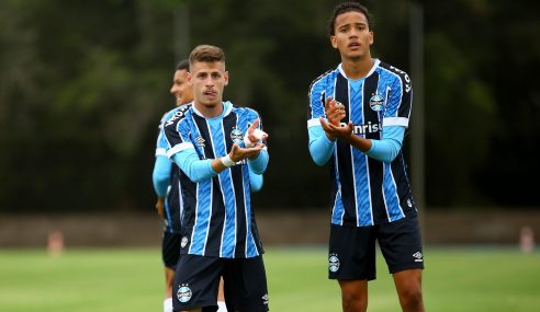 Grêmio goleia Cruzeiro em jogo de sete gols e se firma no G-8 do Brasileirão Sub-20
