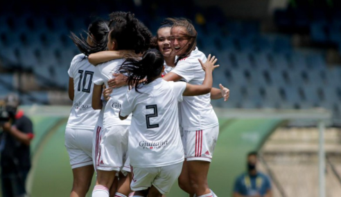São Paulo bate Santos de virada e fica com o terceiro lugar do Brasileirão Feminino Sub-16