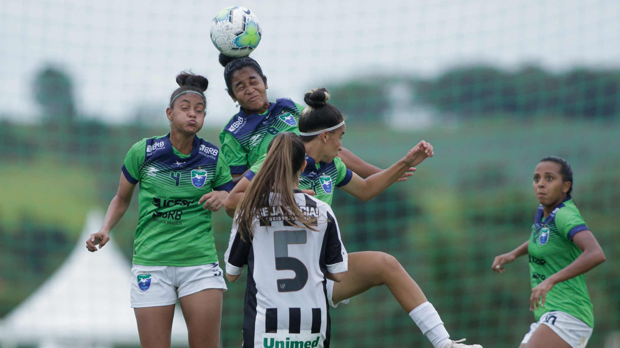 Com final agitado, Ceará e Minas Brasília empatam pelo Brasileirão Feminino Sub-18