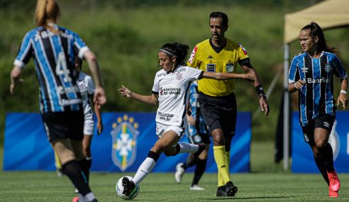 Corinthians se recupera de goleada e vence Grêmio pelo Brasileirão Feminino Sub-18