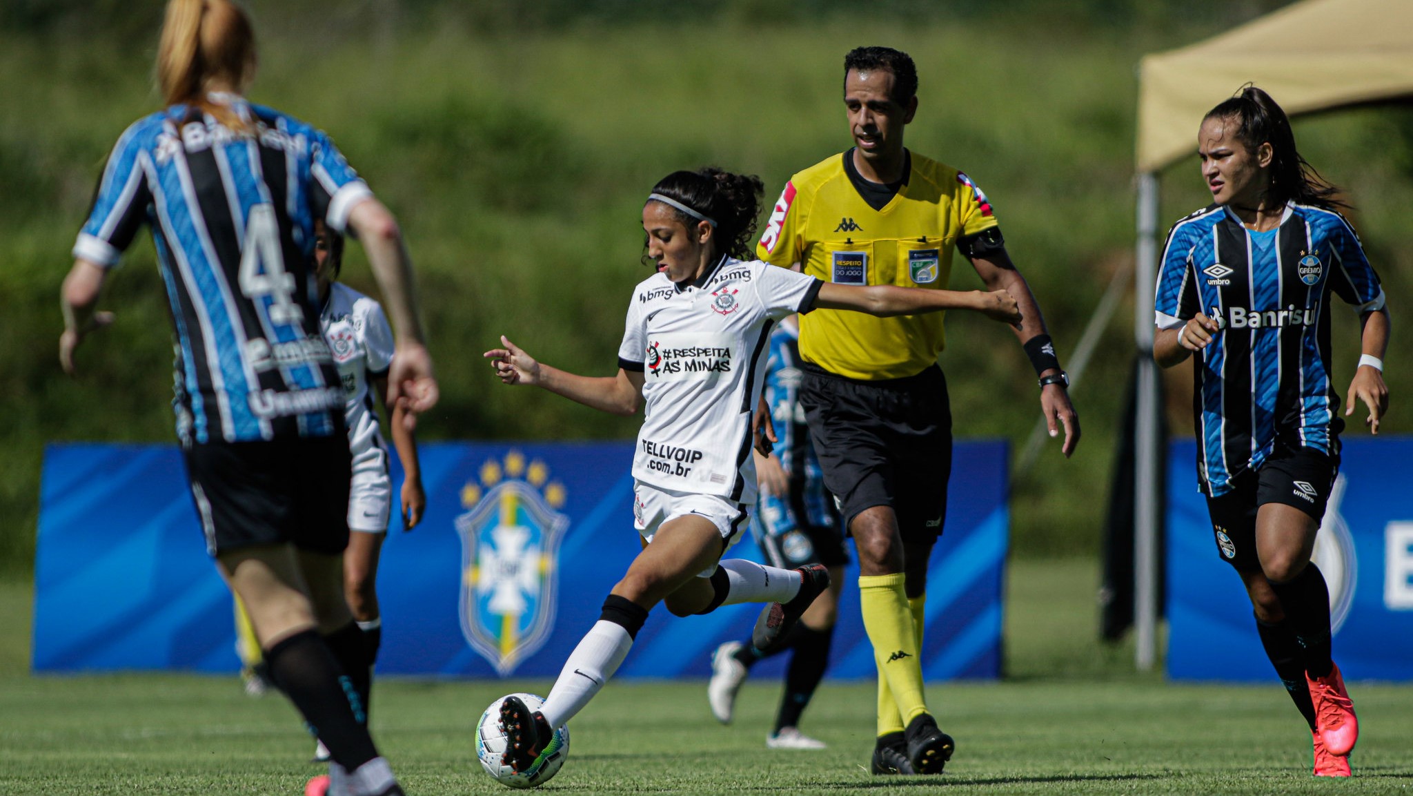 Corinthians se recupera de goleada e vence Grêmio pelo Brasileirão Feminino Sub-18