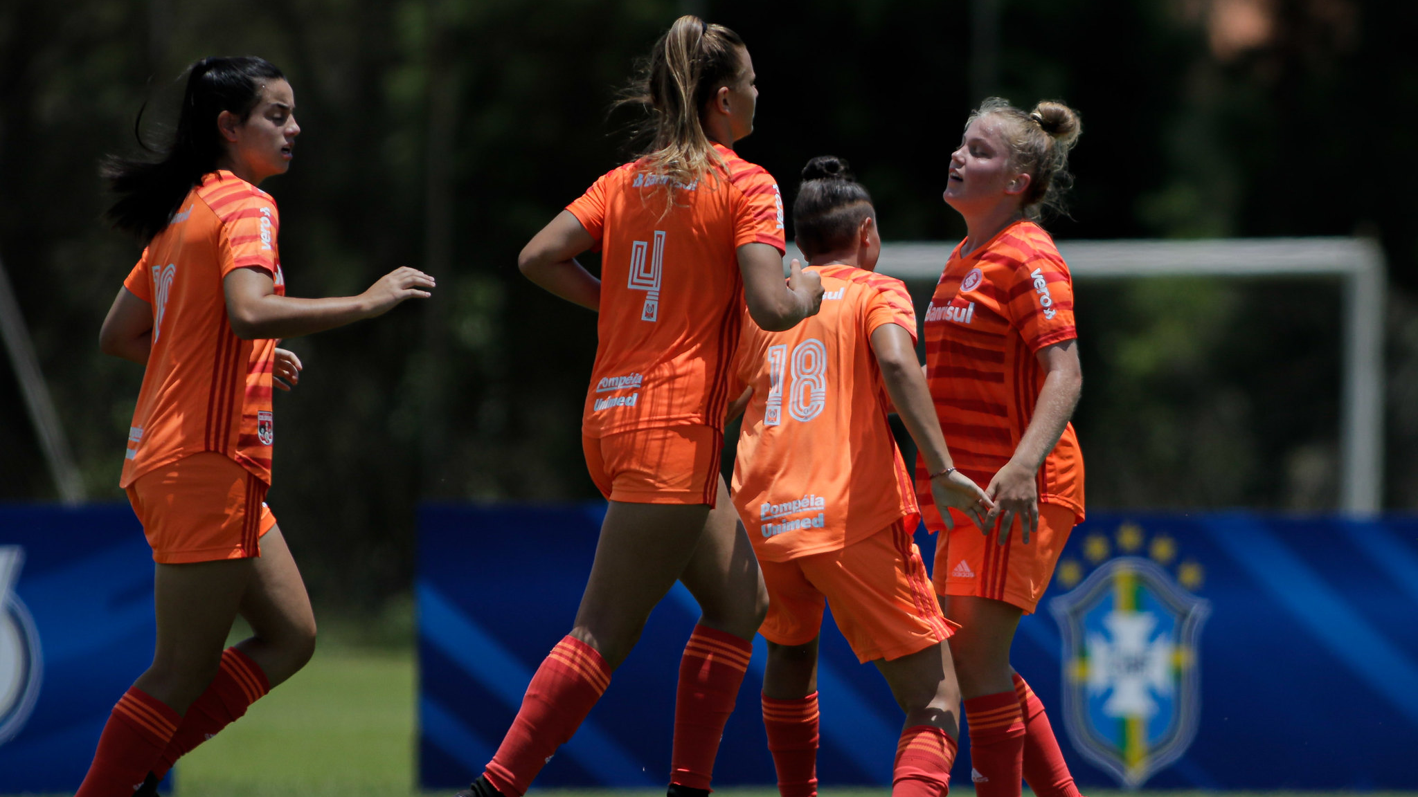 Internacional goleia Bahia e vence a terceira no Brasileirão Feminino Sub-18