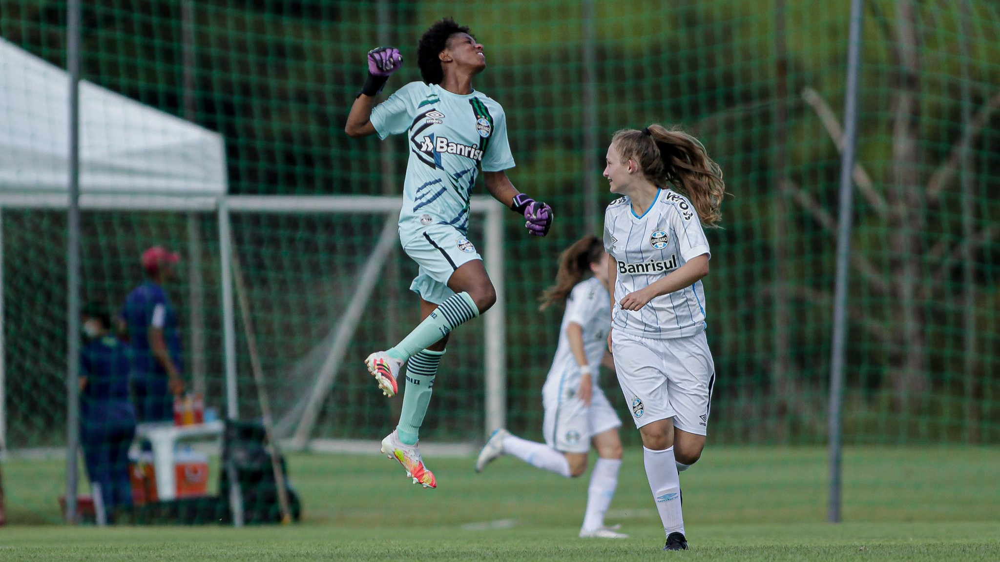Grêmio surpreende São Paulo e vence a primeira no Brasileirão Feminino Sub-18