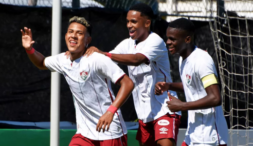 Campeões brasileiros sub-17 integram treinos do sub-23 do Fluminense