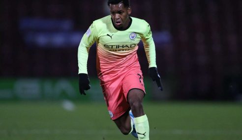 Manchester City-ING empresta atacante de 18 anos para a Udinese-ITA