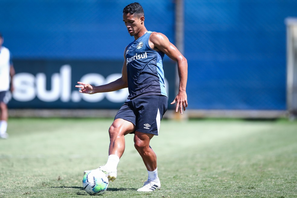 Lucas Araújo é o novo reforço do Bahia