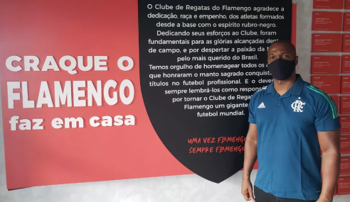 Ex-lateral Gilberto volta ao Flamengo para comandar projeto na base