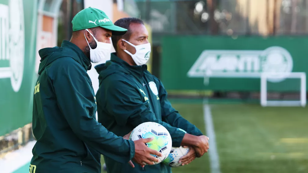 Palmeiras contrata novos profissionais para a base