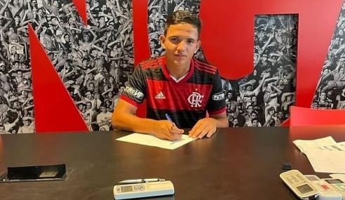 Flamengo contrata volante que estava no Friburguense