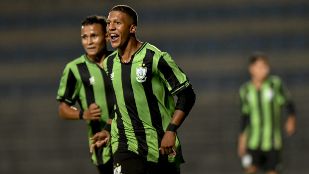 América-MG vence e passa Ceará no Grupo A do Brasileirão Sub-17