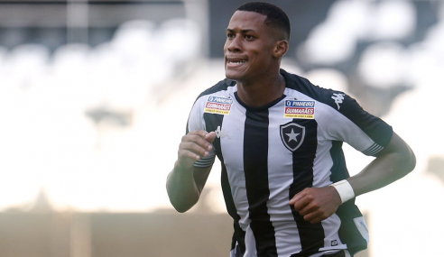 Gabriel Conceição decide e Botafogo vence São José-RS pela Copa do Brasil Sub-20