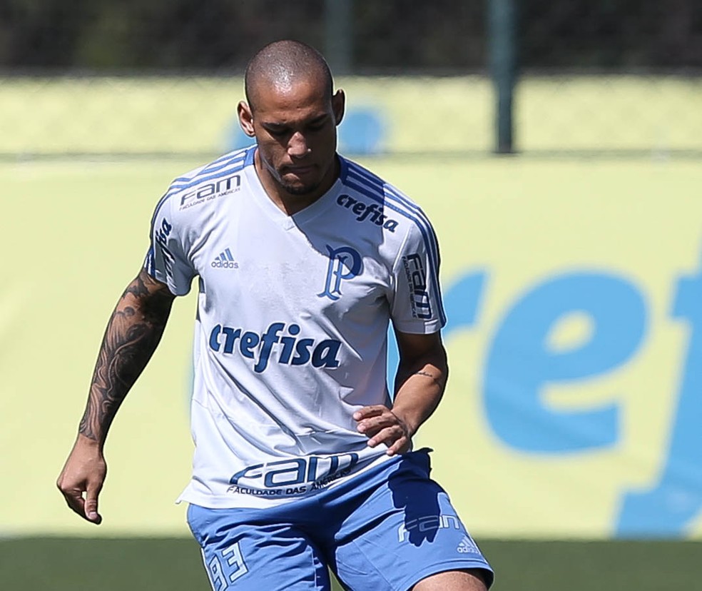 Palmeiras encaminha empréstimo de volante para o Londrina