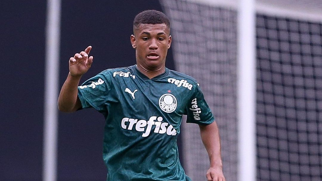 Palmeiras atropela Botafogo fora de casa e vence a primeira no Brasileirão Sub-17