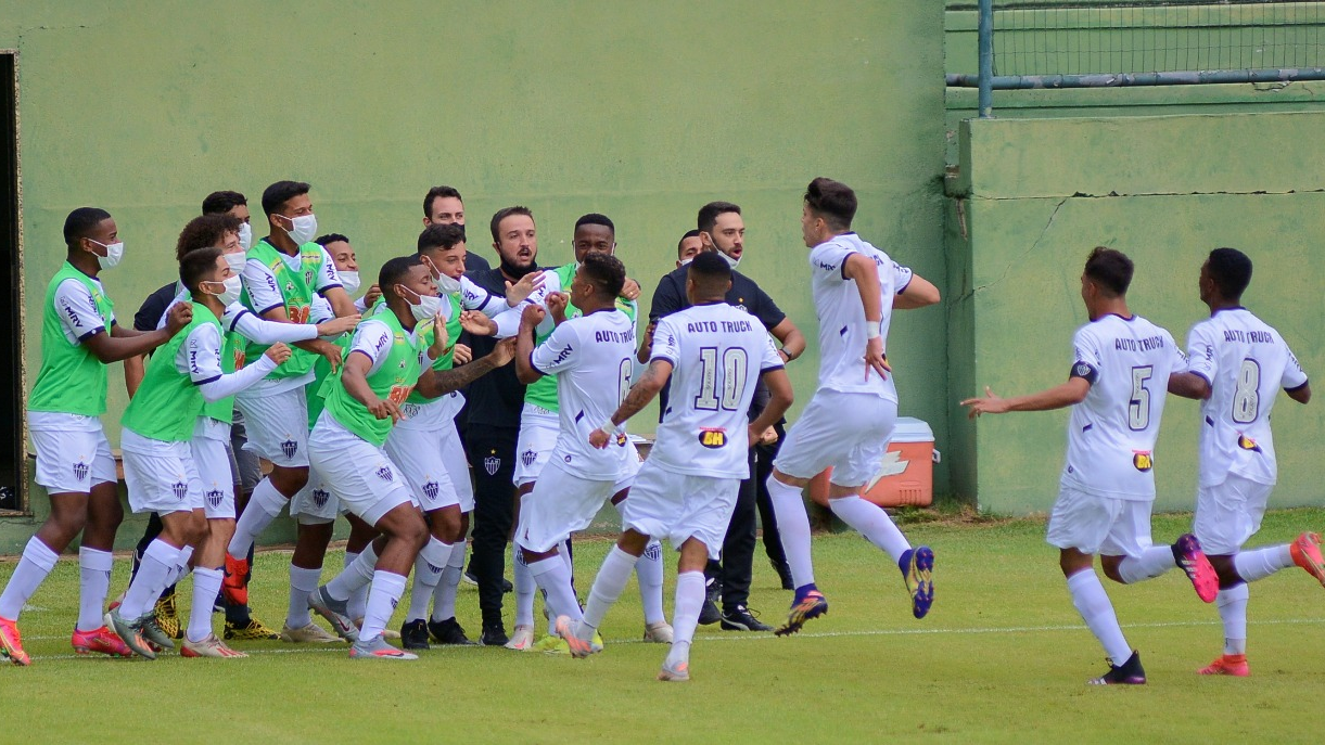 Fora de casa, Atlético-MG bate Vasco em estreia no Brasileirão Sub-17