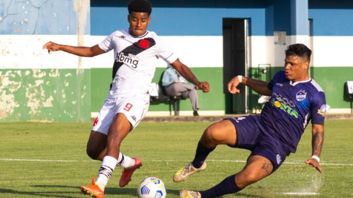 Em jogo de seis gols, Vasco vence São Raimundo-RR e avança na Copa do Brasil Sub-20