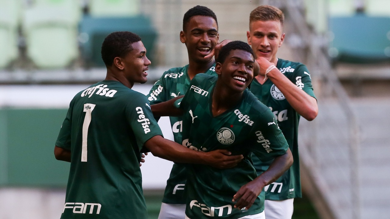 Palmeiras atropela Bahia e assume liderança provisória do Grupo A do Brasileirão Sub-17