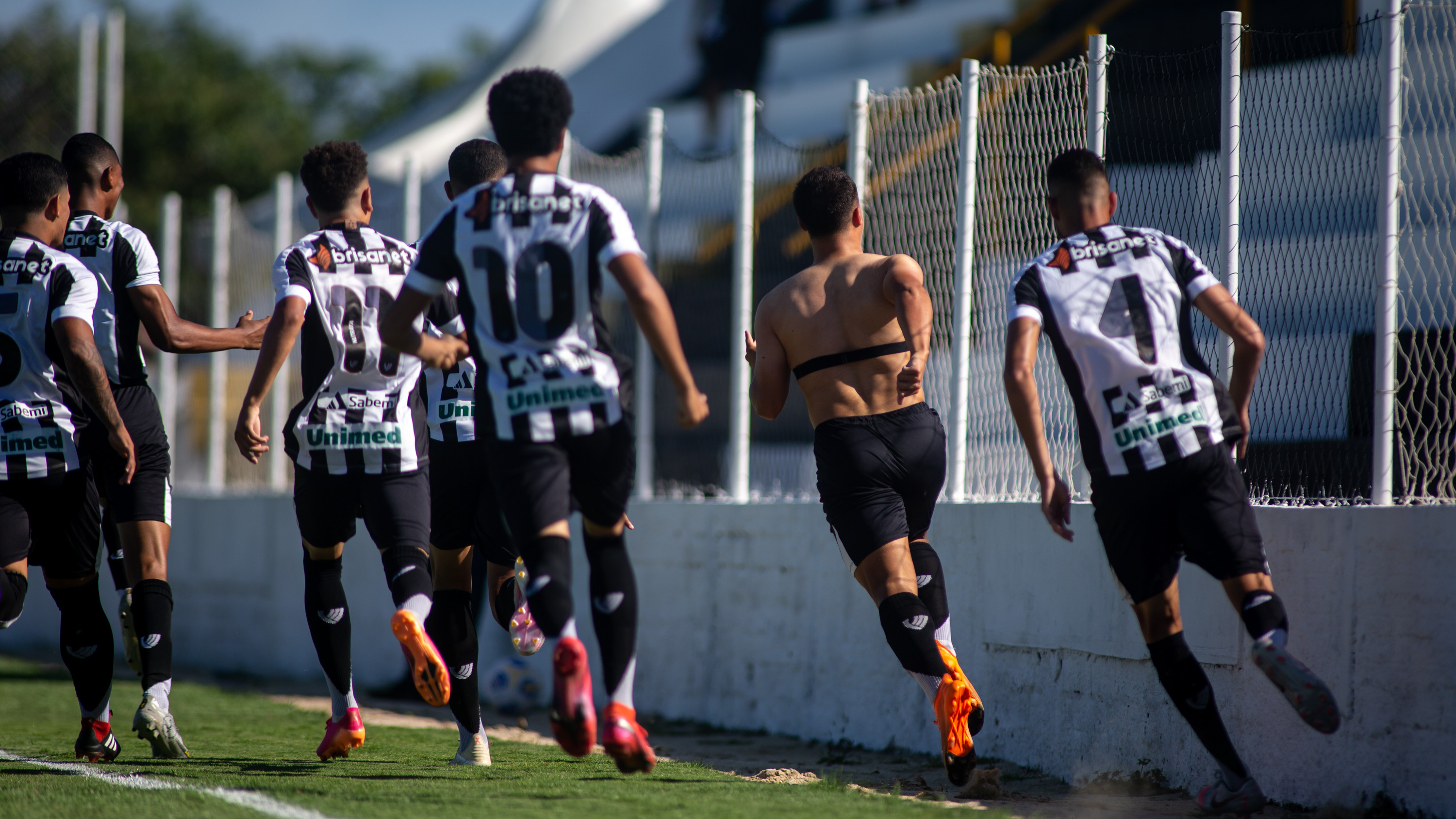 Ceará marca com oito segundos e vence Fortaleza pelo Brasileirão Sub-20