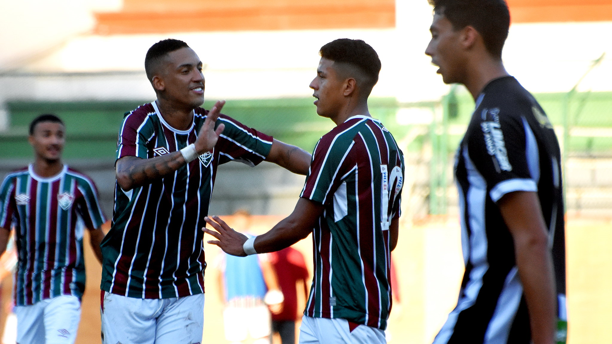 Com três de Lucas Barcelos, Fluminense goleia Figueirense pelo Brasileirão de Aspirantes