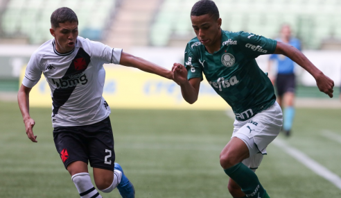 Vasco empata com o Palmeiras e garante vaga nas semifinais do Brasileirão Sub-17