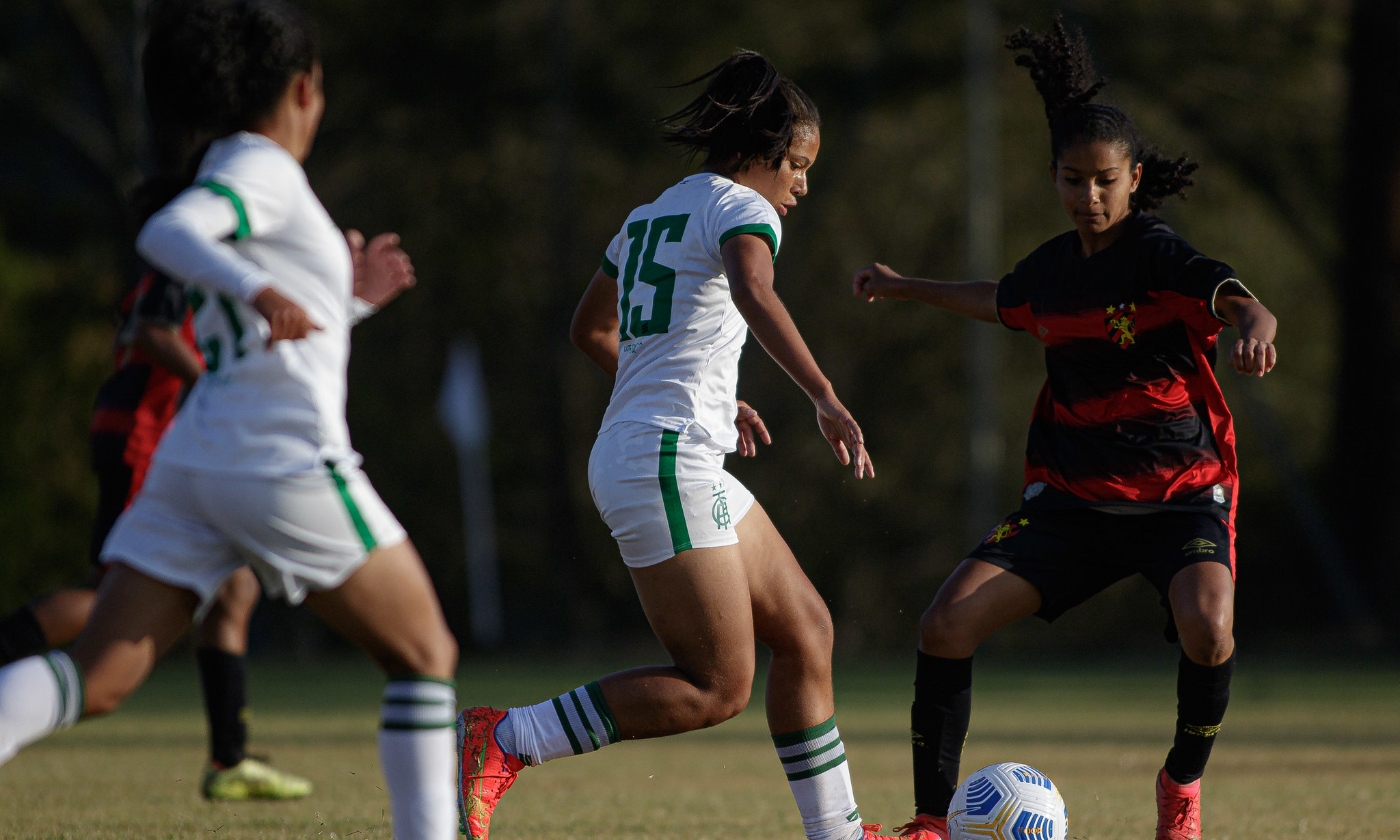 Em jogo de cinco gols, América-MG derrota Sport pelo Brasileirão Feminino Sub-18