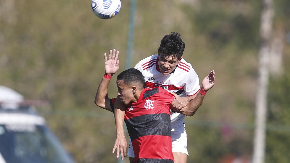 Em jogo de seis gols, São Paulo arranca empate com o Flamengo pelo Brasileirão Sub-17